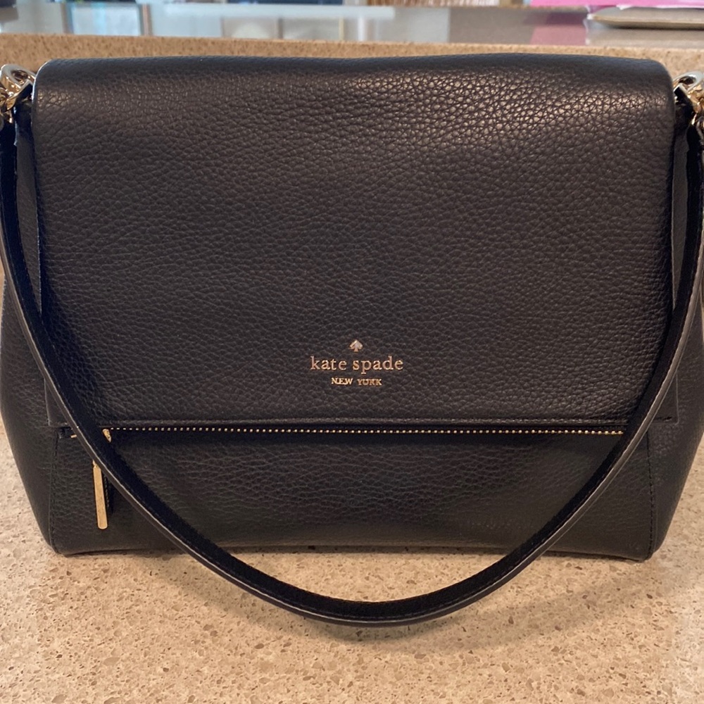 Kate Spade Leila Medium Flap shoulder bag with detachable crossbody strap